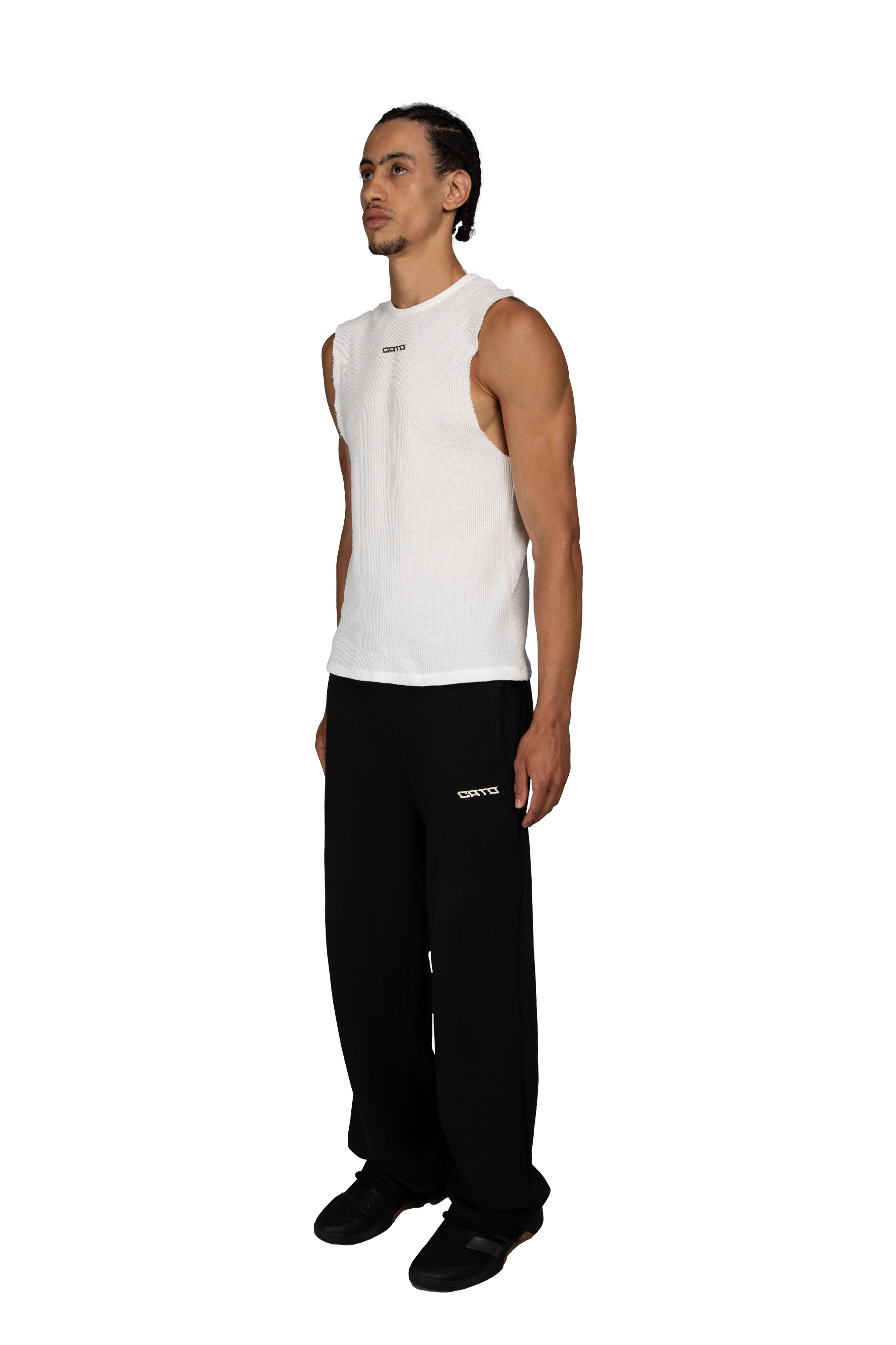 Performance Cutoff White